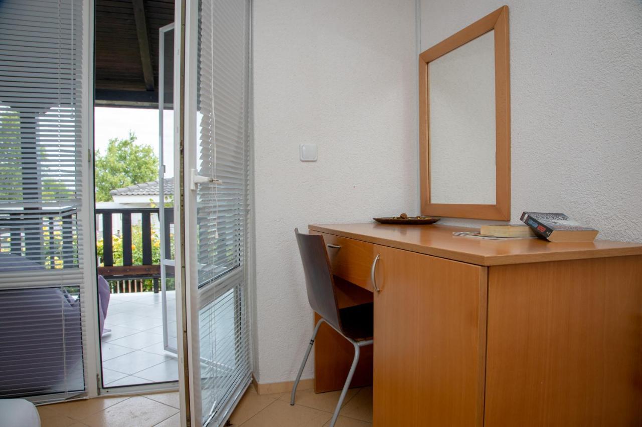 Villa Beni ~ 4-Bedroom Private House Lozenets Esterno foto