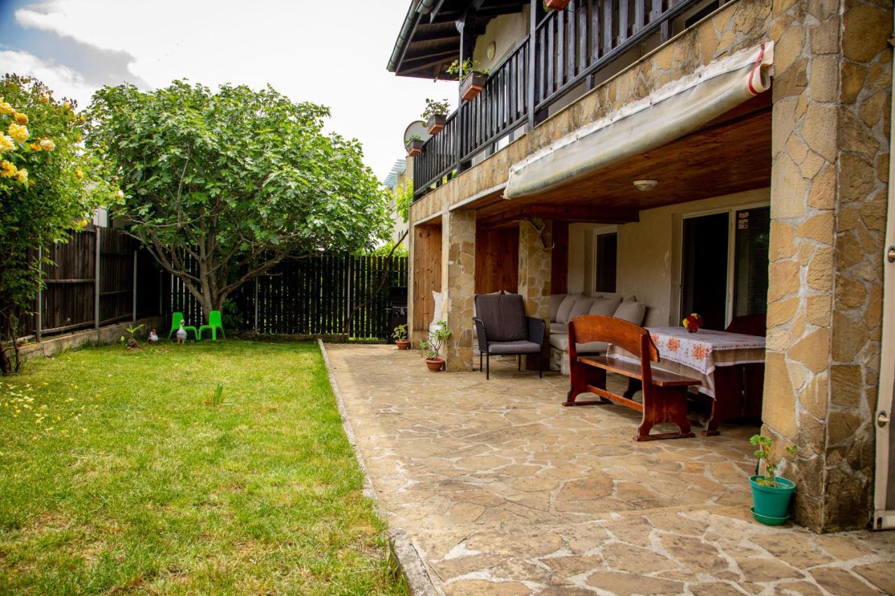 Villa Beni ~ 4-Bedroom Private House Lozenets Esterno foto