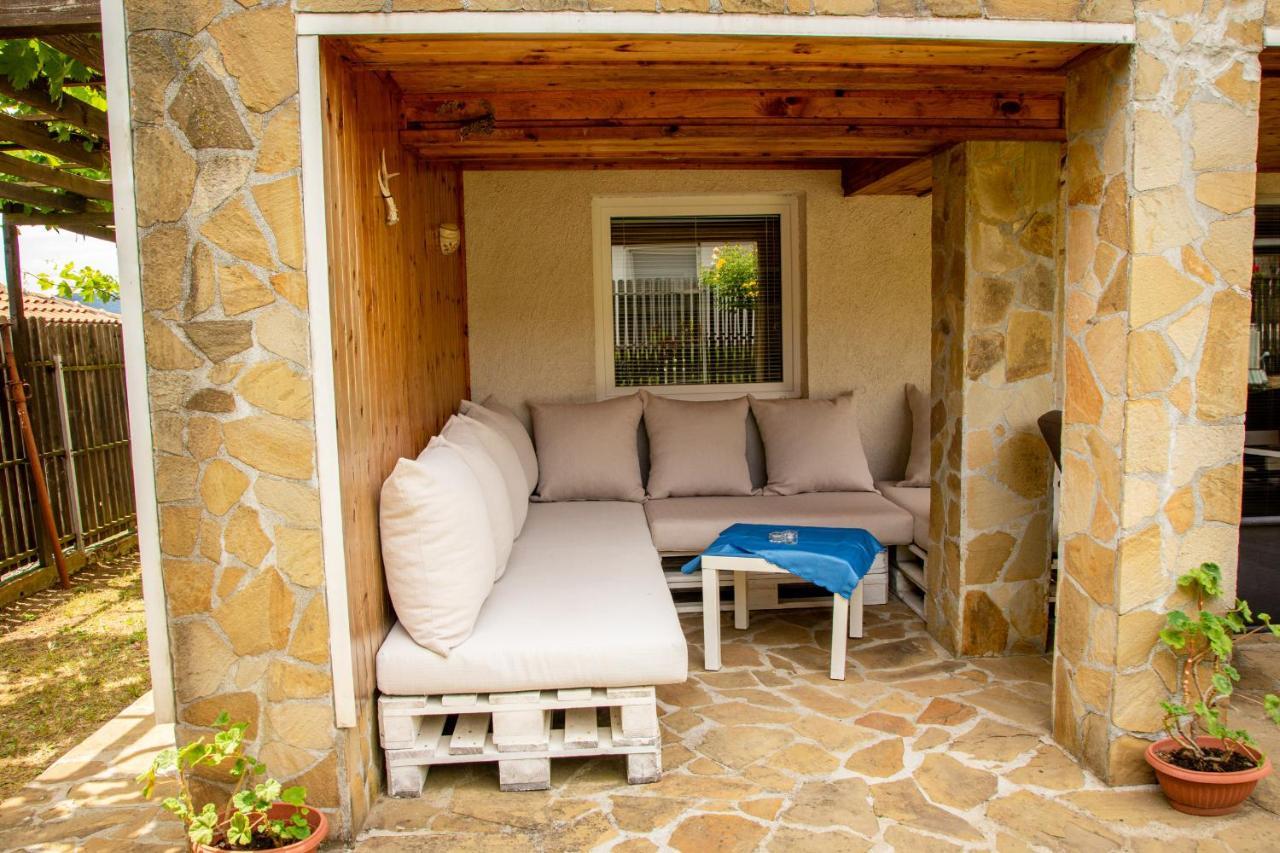 Villa Beni ~ 4-Bedroom Private House Lozenets Esterno foto